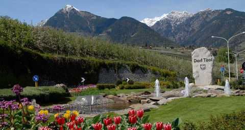 Frühling in Dorf Tirol bei Meran